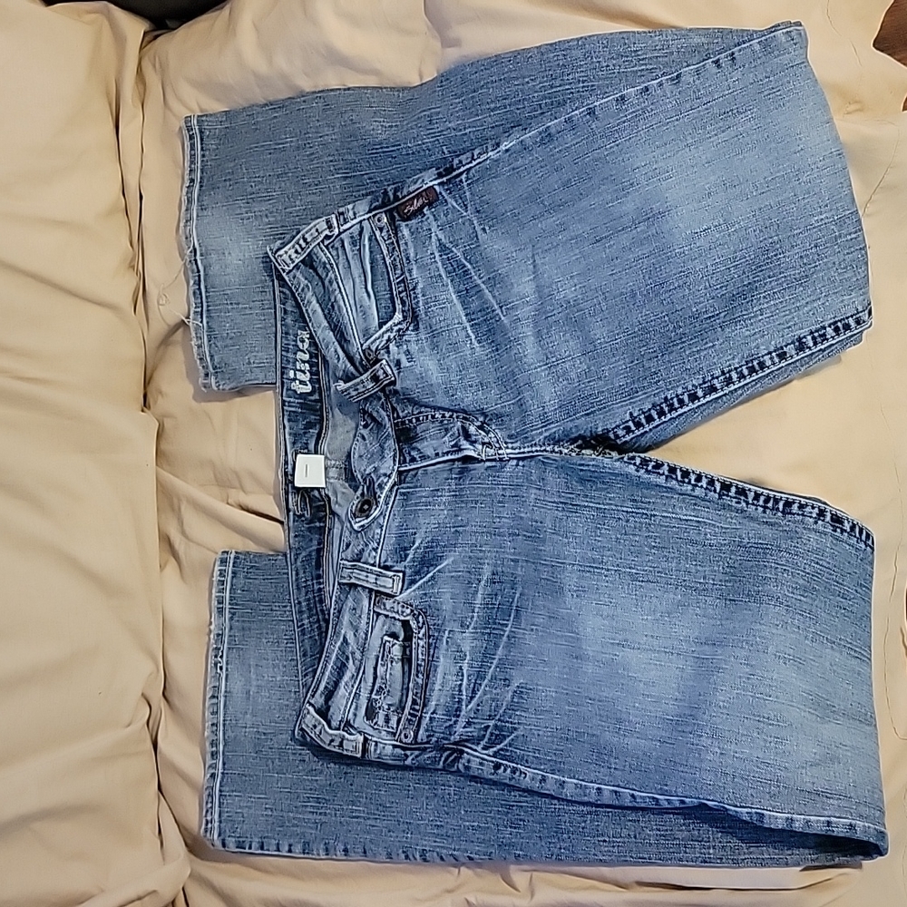 Silver Tina 30/33 Bootcut Jeans